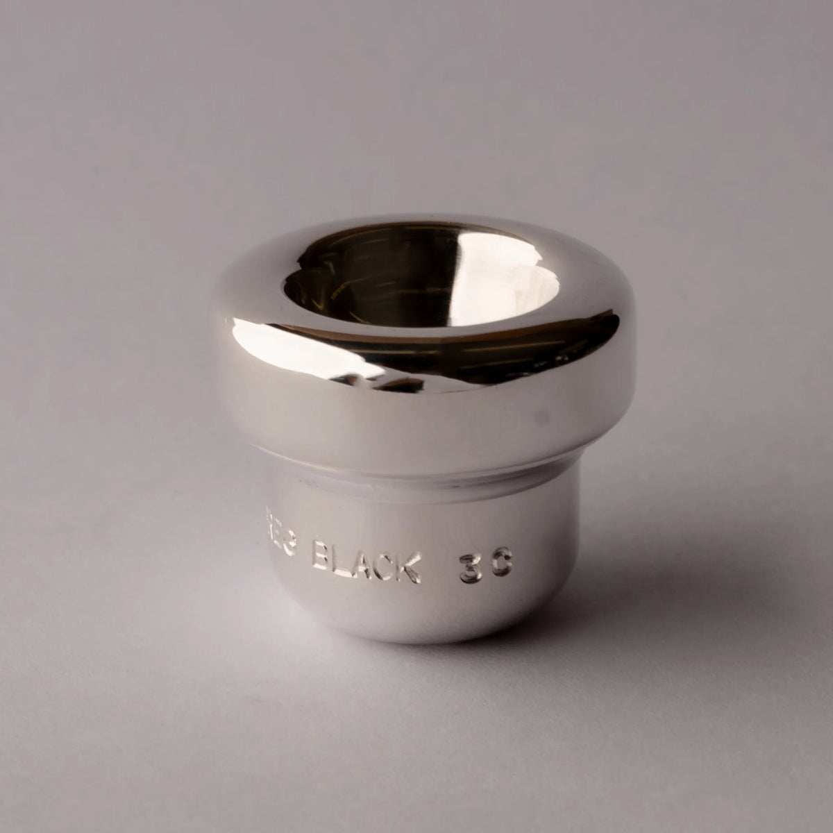 管楽器・吹奏楽器 Greg Black 7C (#8 backbore) 2 piece GregBlackTrumpetMouthpieceTop_