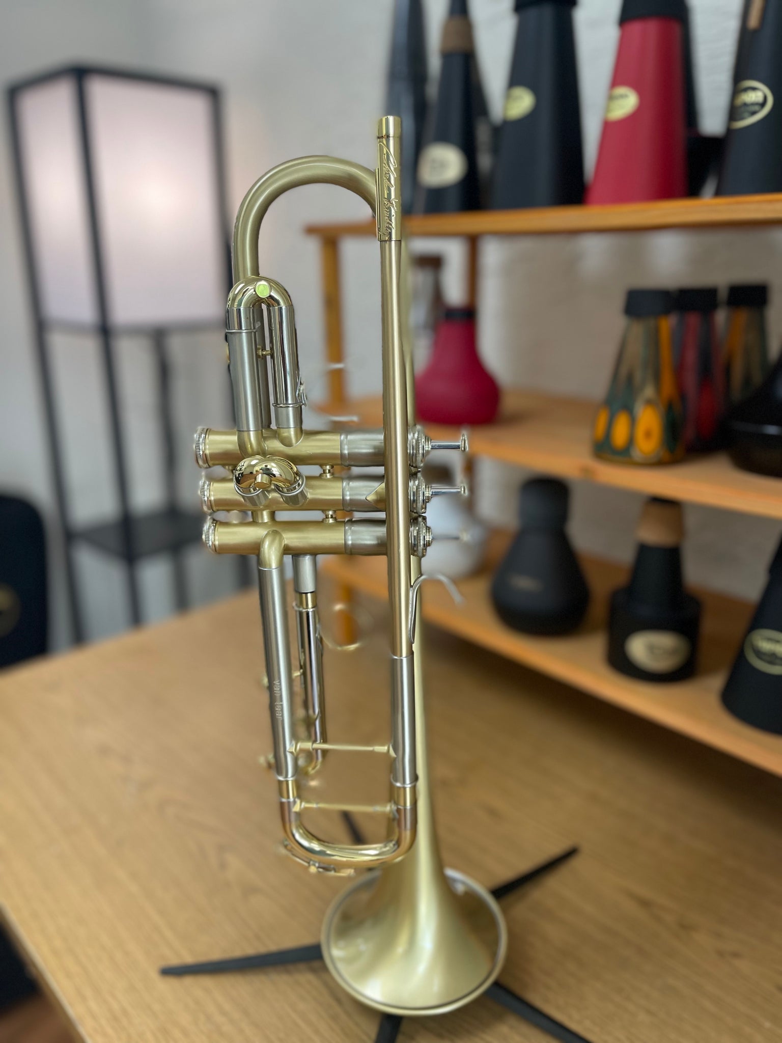 Van Laar Chuck Findley Signature Model Bb Trumpet, Brushed Lacquer – Bob  Reeves Brass