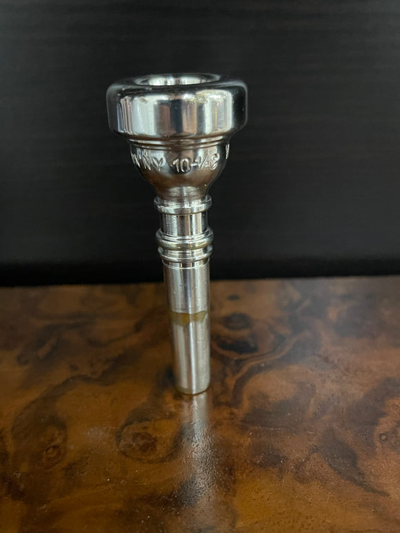 Value Vault: Vincent Bach Corp. Mt Vernon 10-1/2C Cornet Value Vault: Vincent Bach Corp. Mt Vernon 10-1/2C Cornet